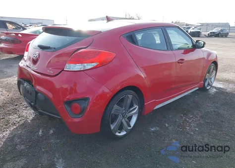 2015 Hyundai Veloster Turbo z USA, uszkodzony, nr VIN KMHTC6AE4FU236097